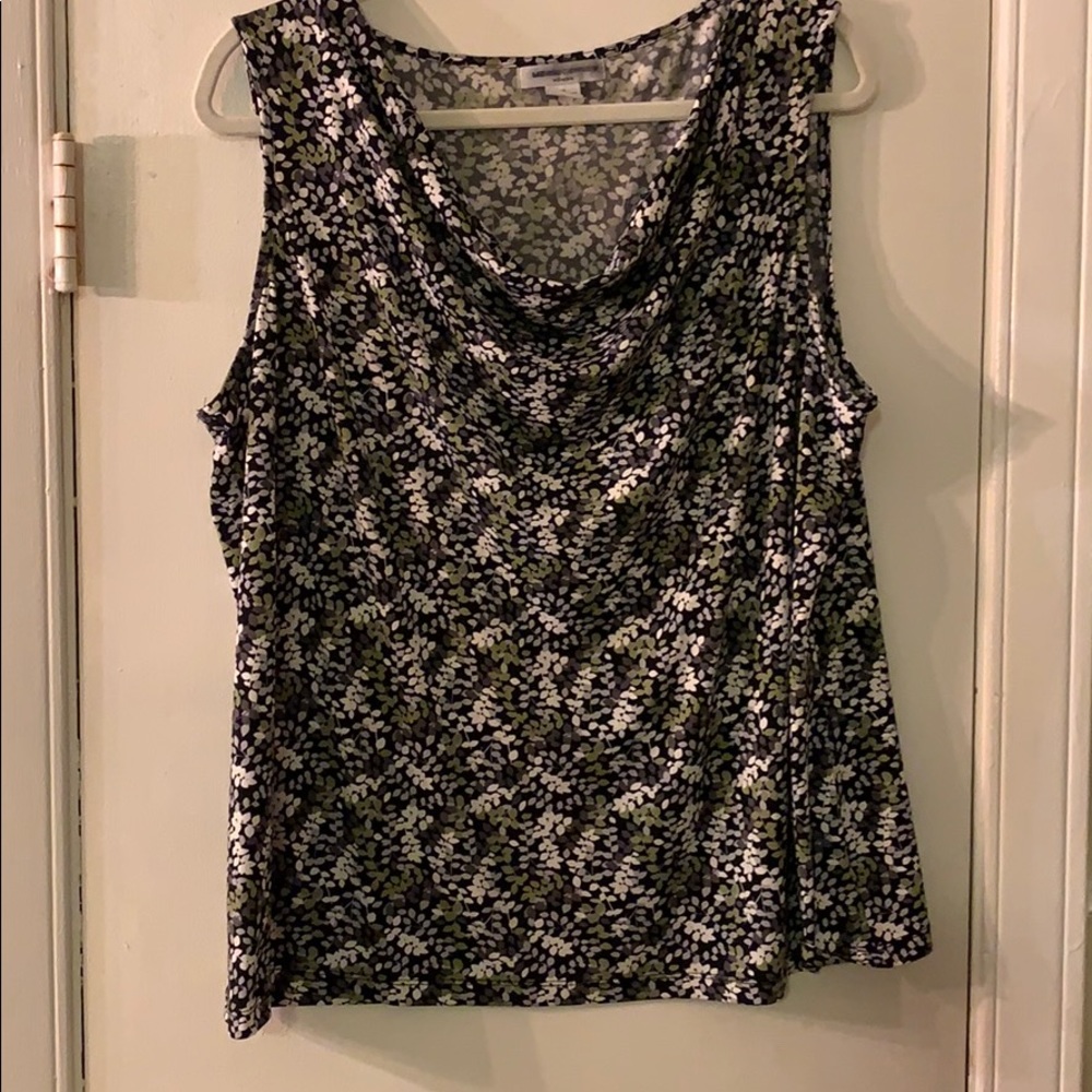 Sleeveless blouse